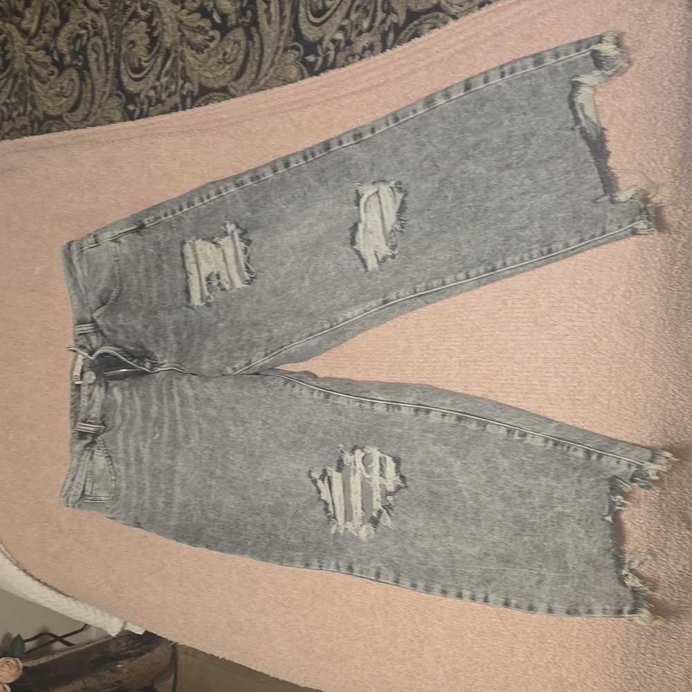 SO ripped jeans